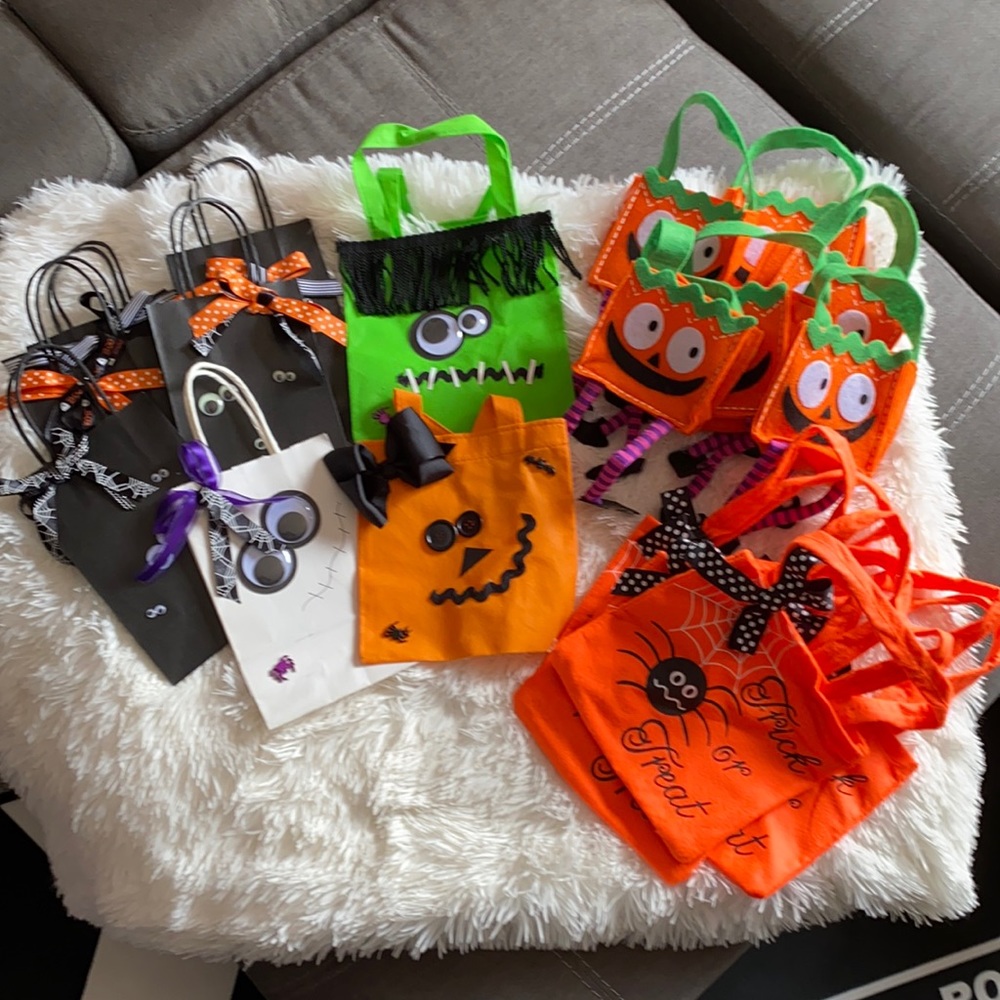 Halloween gift bags galore